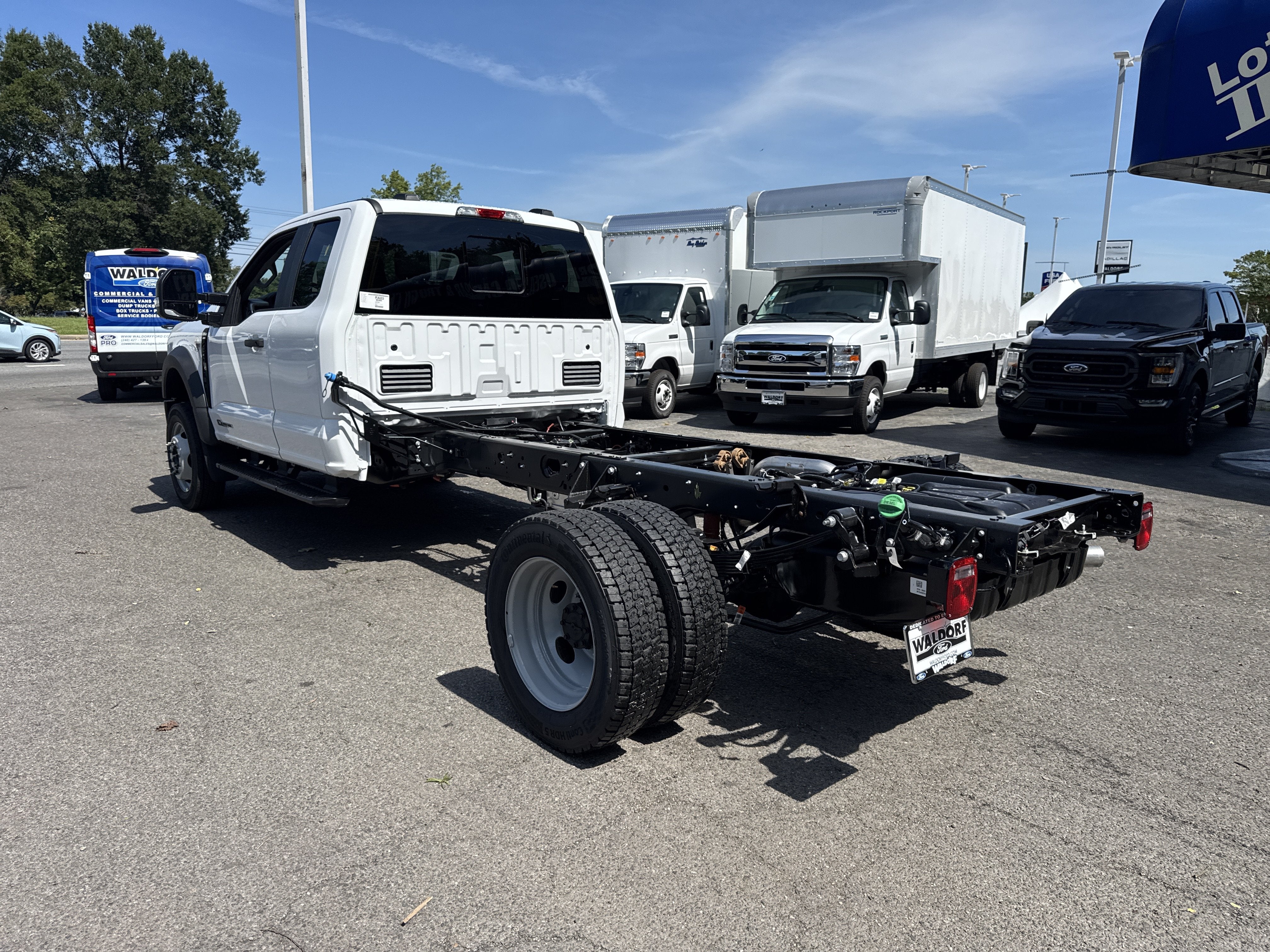 2027 Ford Super Duty F-450 DRW XL