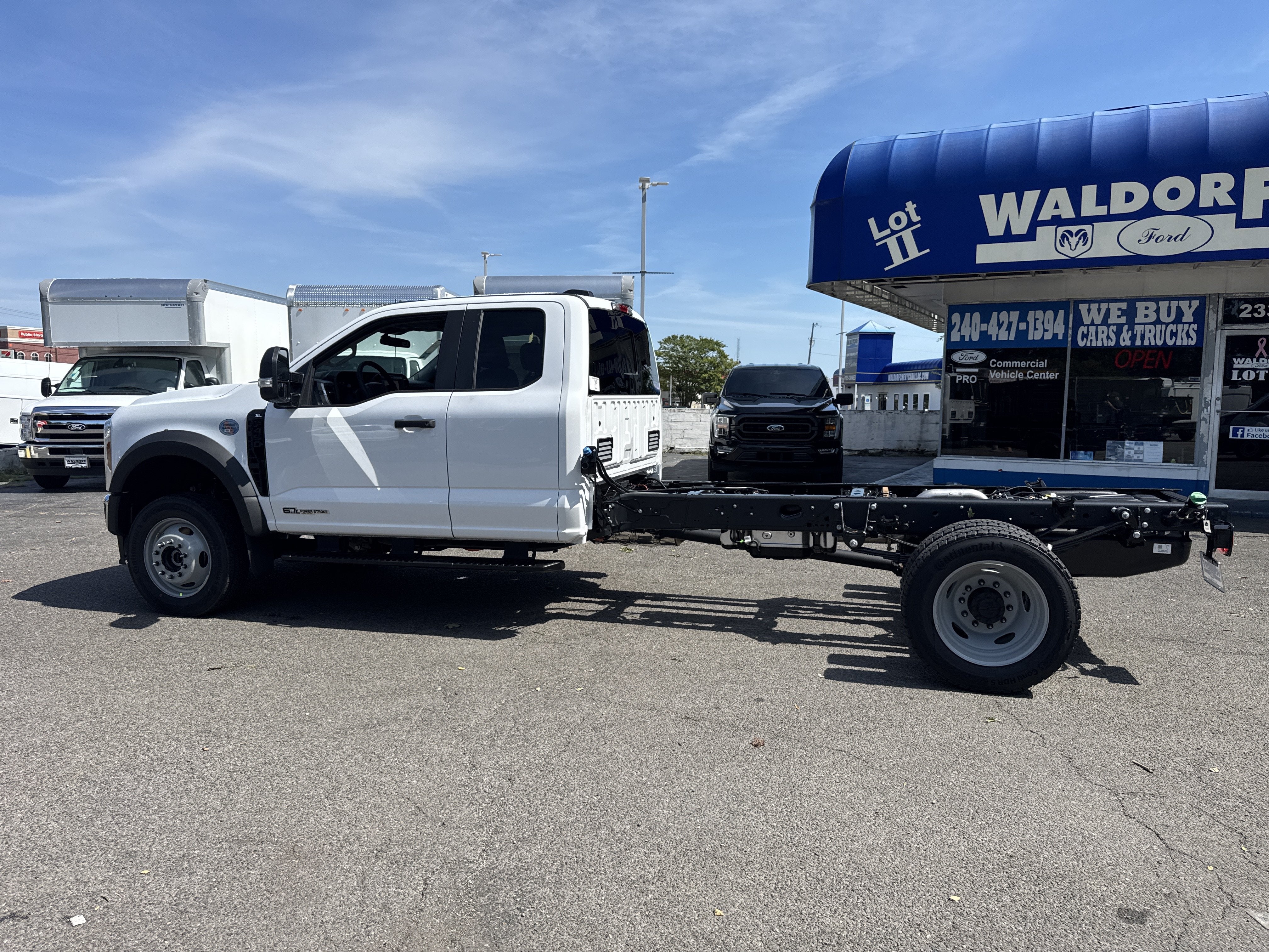 2027 Ford Super Duty F-450 DRW XL