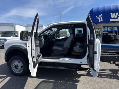 2027 Ford Super Duty F-450 DRW XL