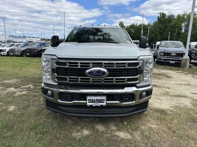 2026 Ford Chassis Cab F-350® XL