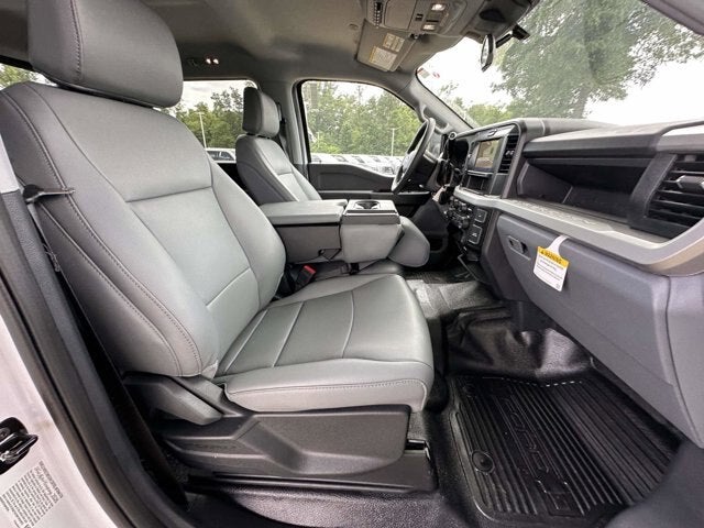 2026 Ford Chassis Cab F-350® XL