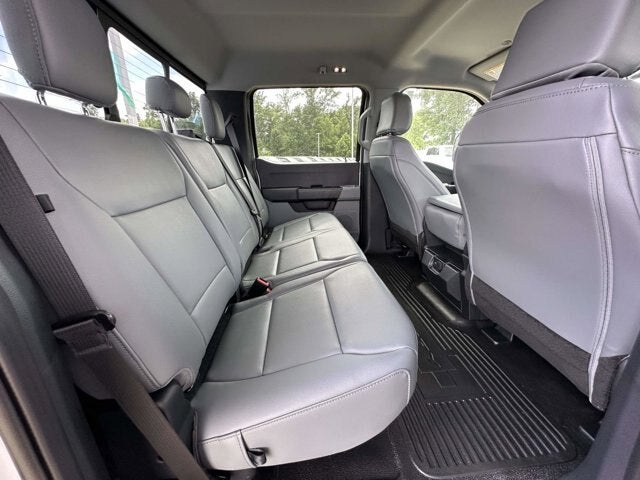 2026 Ford Chassis Cab F-350® XL