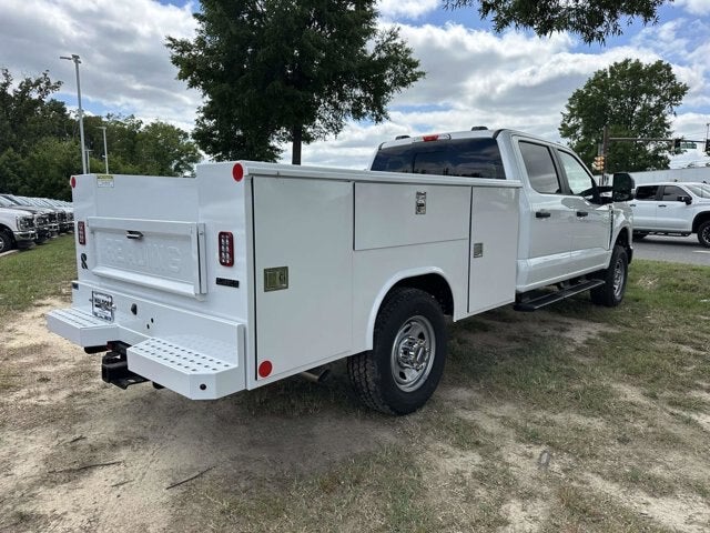 2026 Ford Chassis Cab F-350® XL