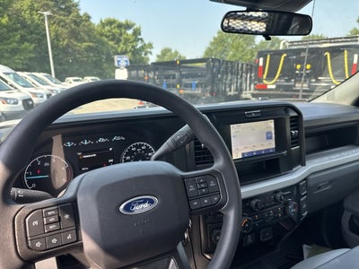 2026 Ford Super Duty F-550 DRW XL