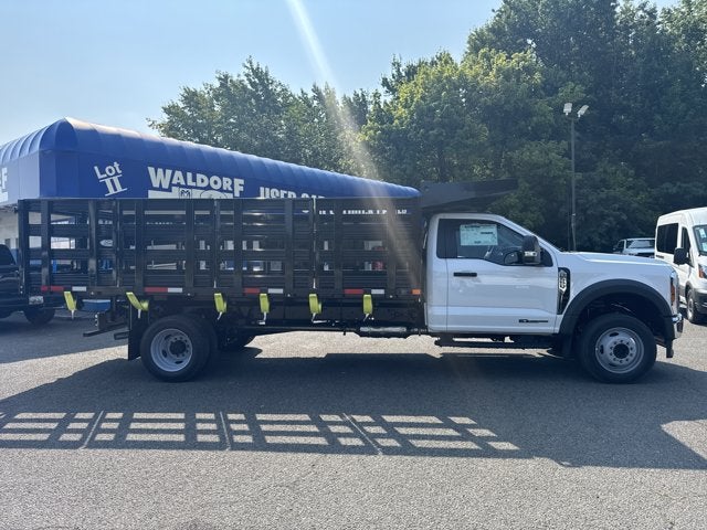 2026 Ford Super Duty F-550 DRW XL