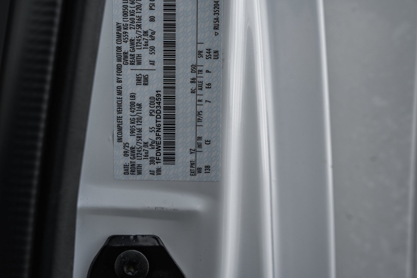 2026 Ford E-Series Cutaway E-350 SRW