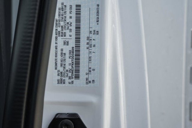 2026 Ford E-Series Cutaway Base
