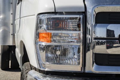 2026 Ford E-Series Cutaway E-450 DRW