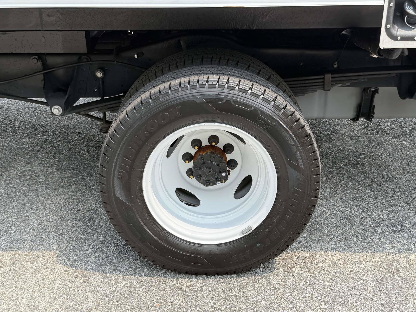 2027 Ford E-Series Cutaway E-450 DRW 158" WB