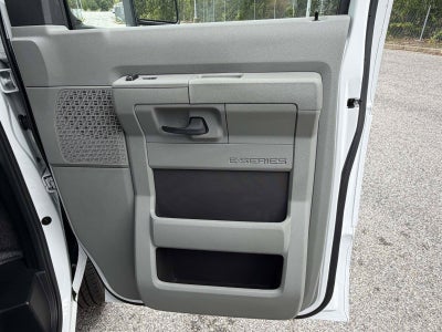 2027 Ford E-Series Cutaway E-450 DRW 158" WB