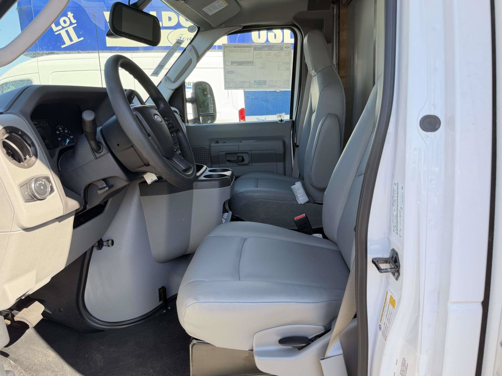 2027 Ford E-Series Cutaway E-450 DRW 158" WB