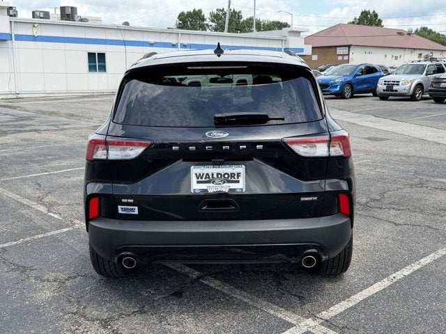 2021 Ford Escape SE Hybrid