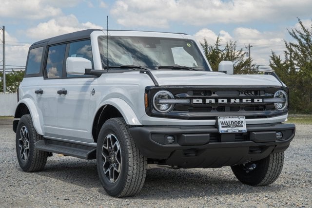 2026 Ford Bronco Outer Banks 4x4's photo
