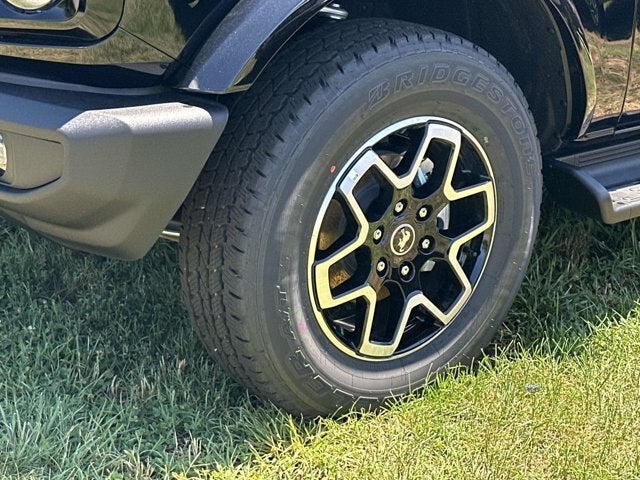 2026 Ford Bronco Outer Banks®