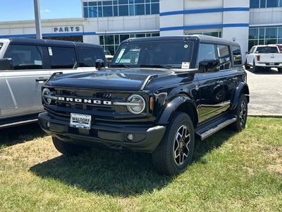 2026 Ford Bronco Outer Banks®