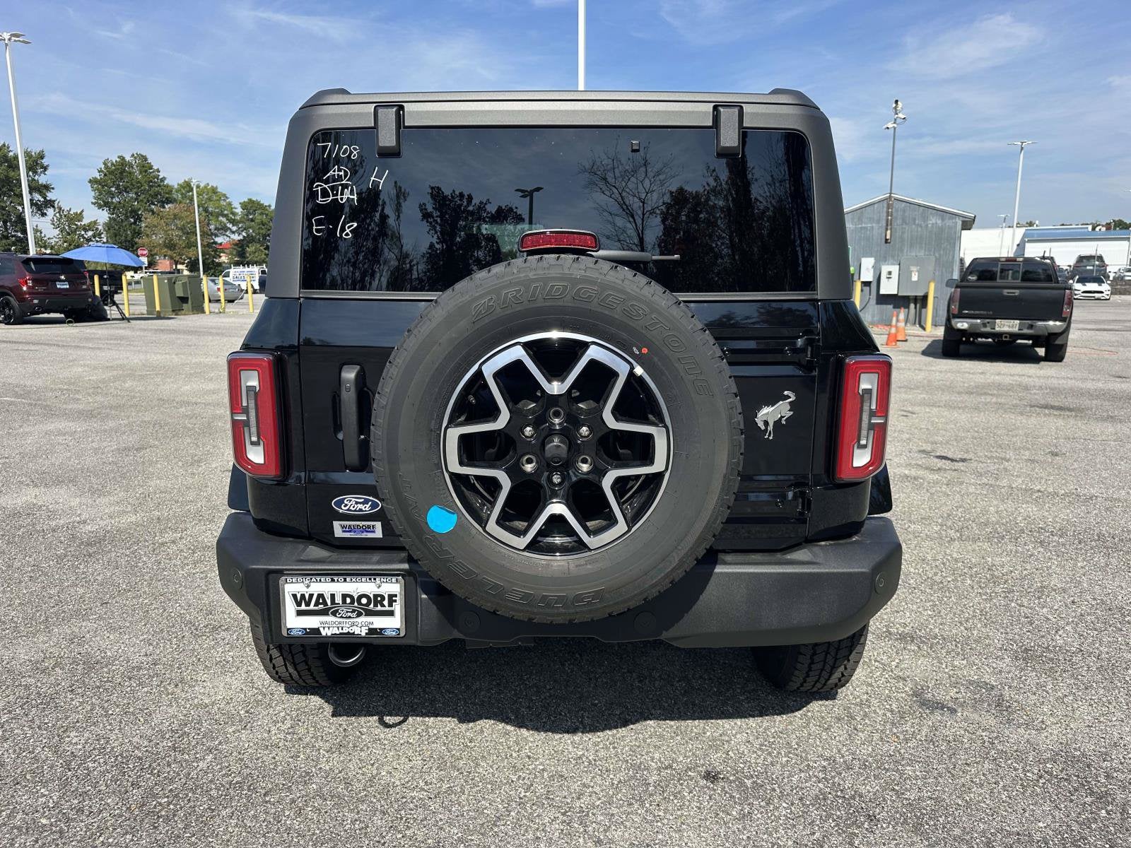 2026 Ford Bronco Outer Banks