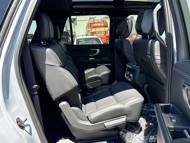 2026 Ford Expedition MAX Platinum®