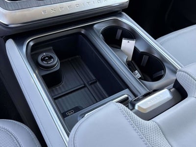 2026 Ford Expedition MAX Platinum®