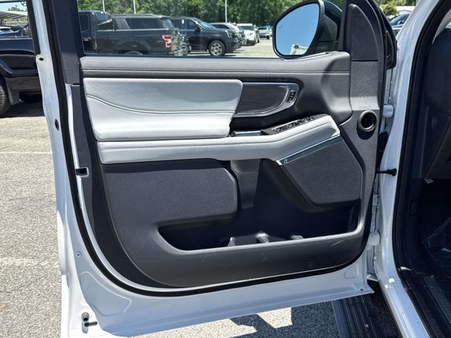 2026 Ford Expedition MAX Platinum®
