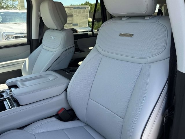 2026 Ford Expedition MAX Platinum®