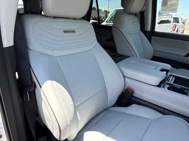 2026 Ford Expedition MAX Platinum®