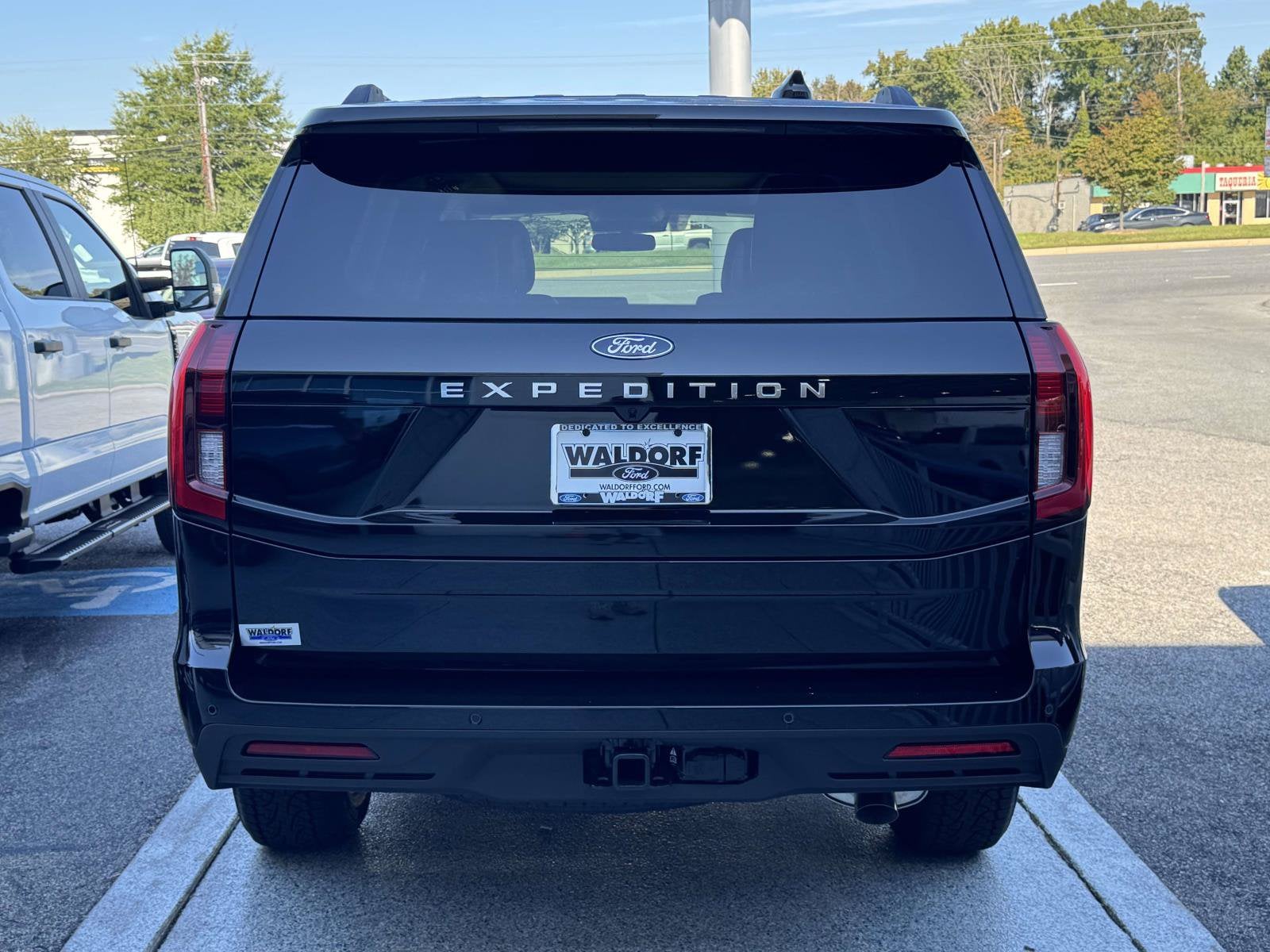 2027 Ford Expedition Active