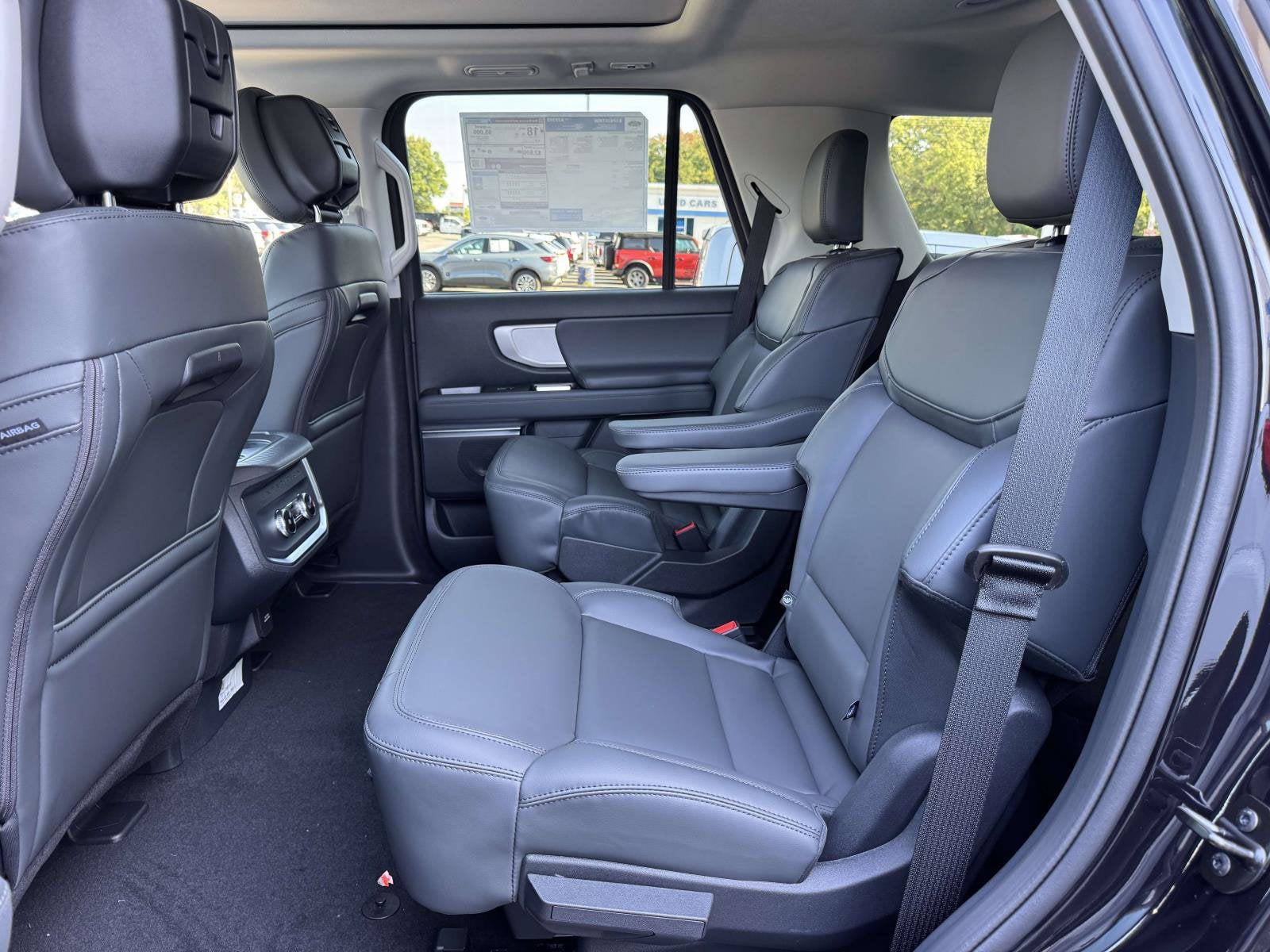 2027 Ford Expedition Active