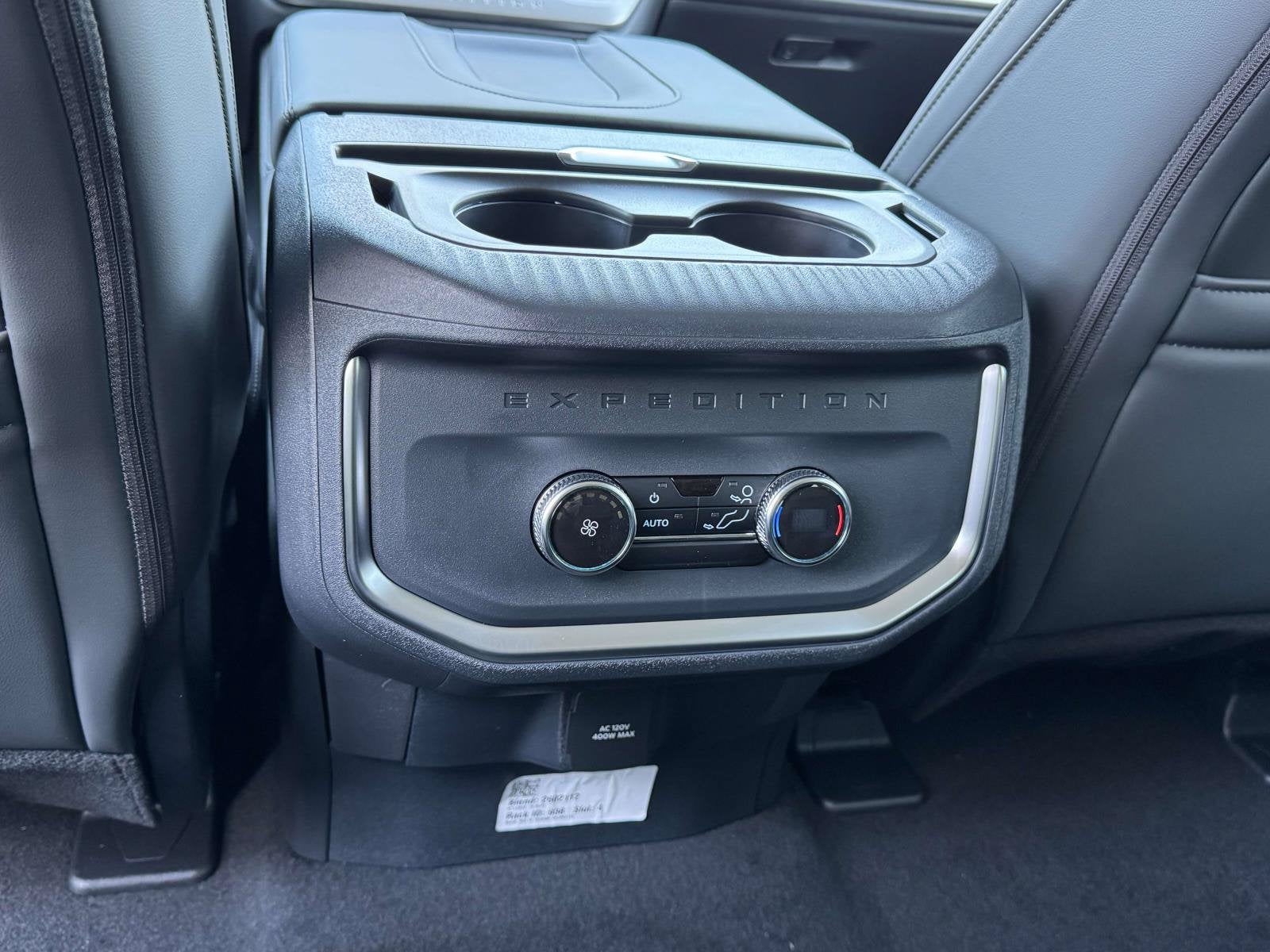 2027 Ford Expedition Active