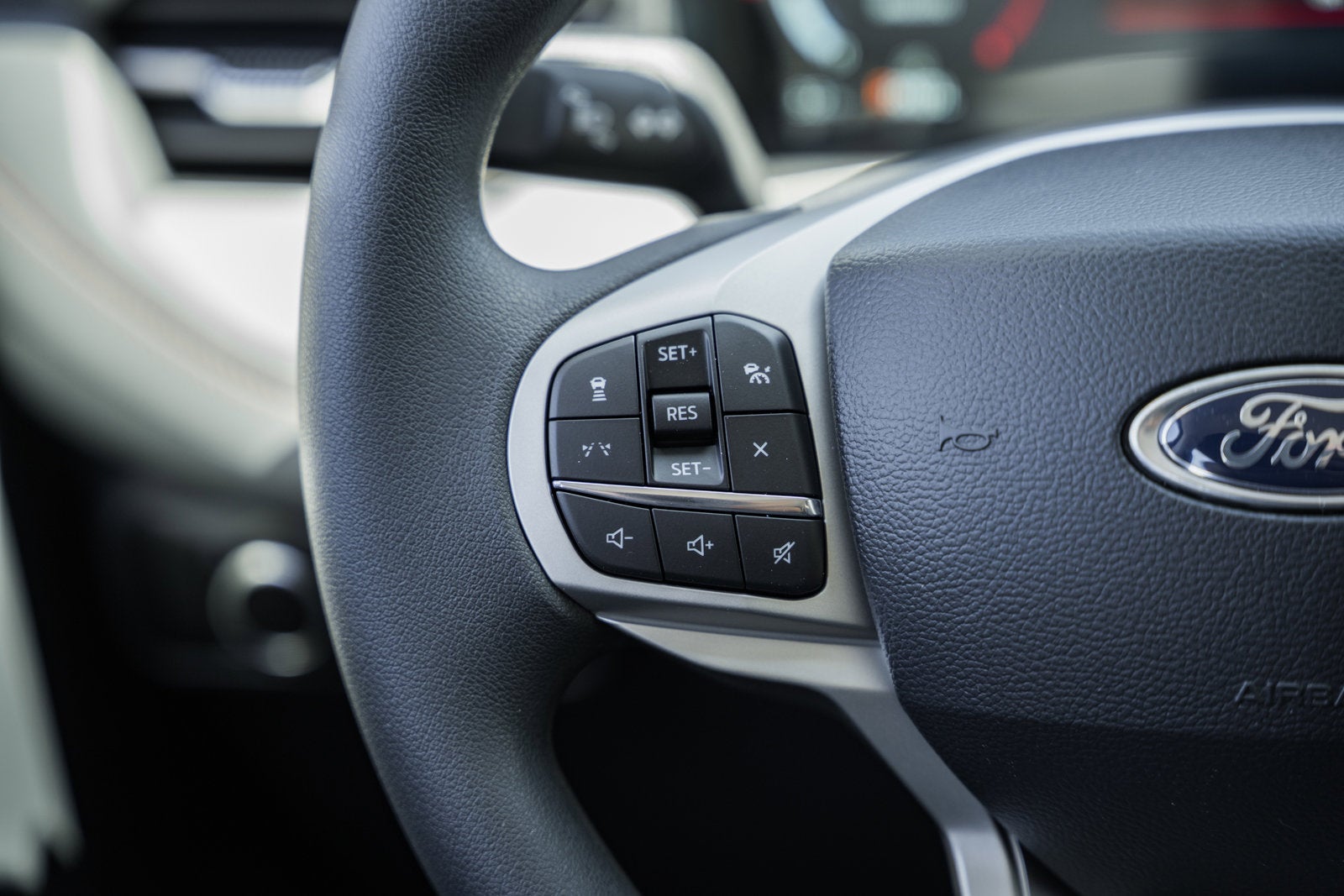 2026 Ford Explorer Active w/100A Pkg