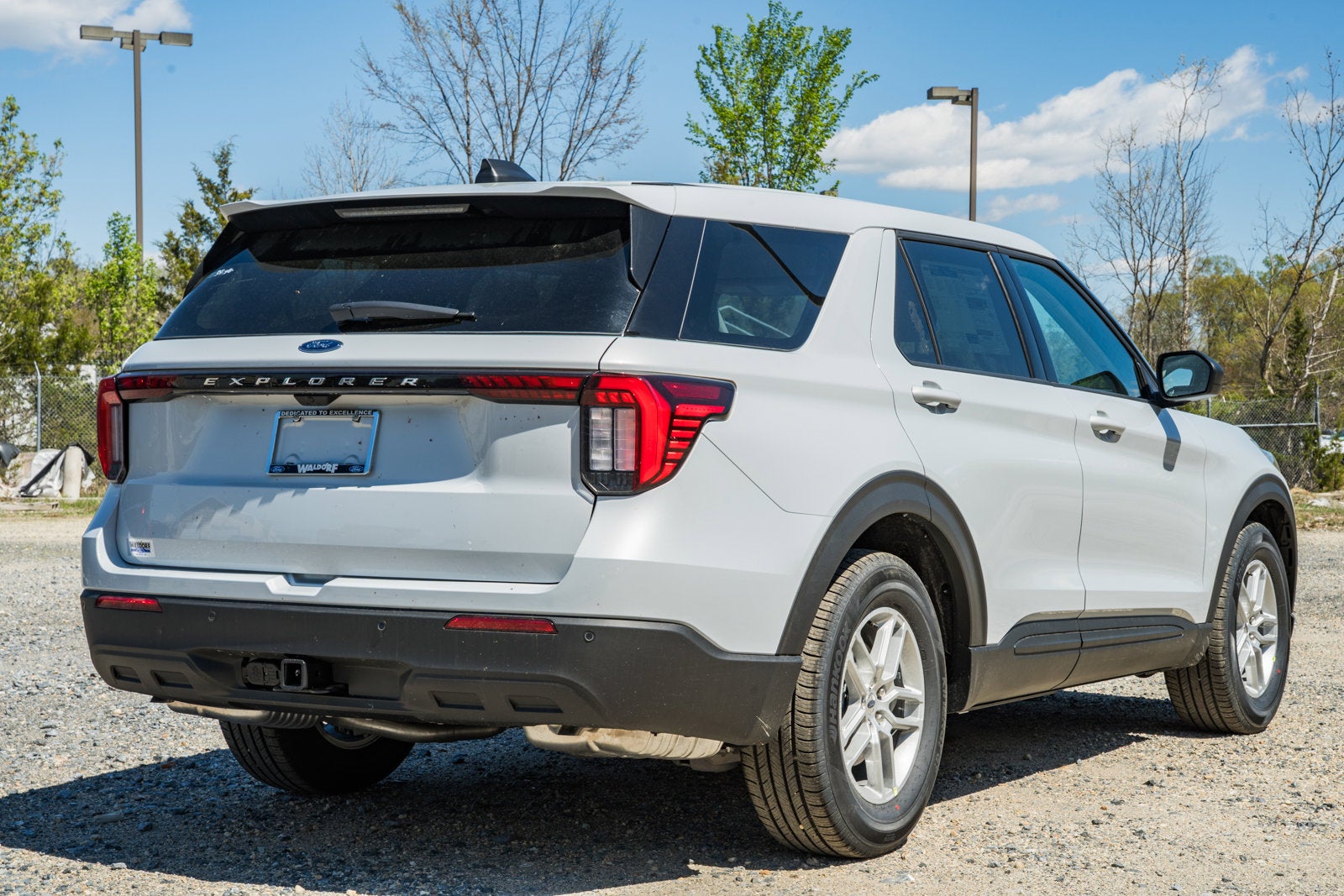 2026 Ford Explorer Active w/100A Pkg