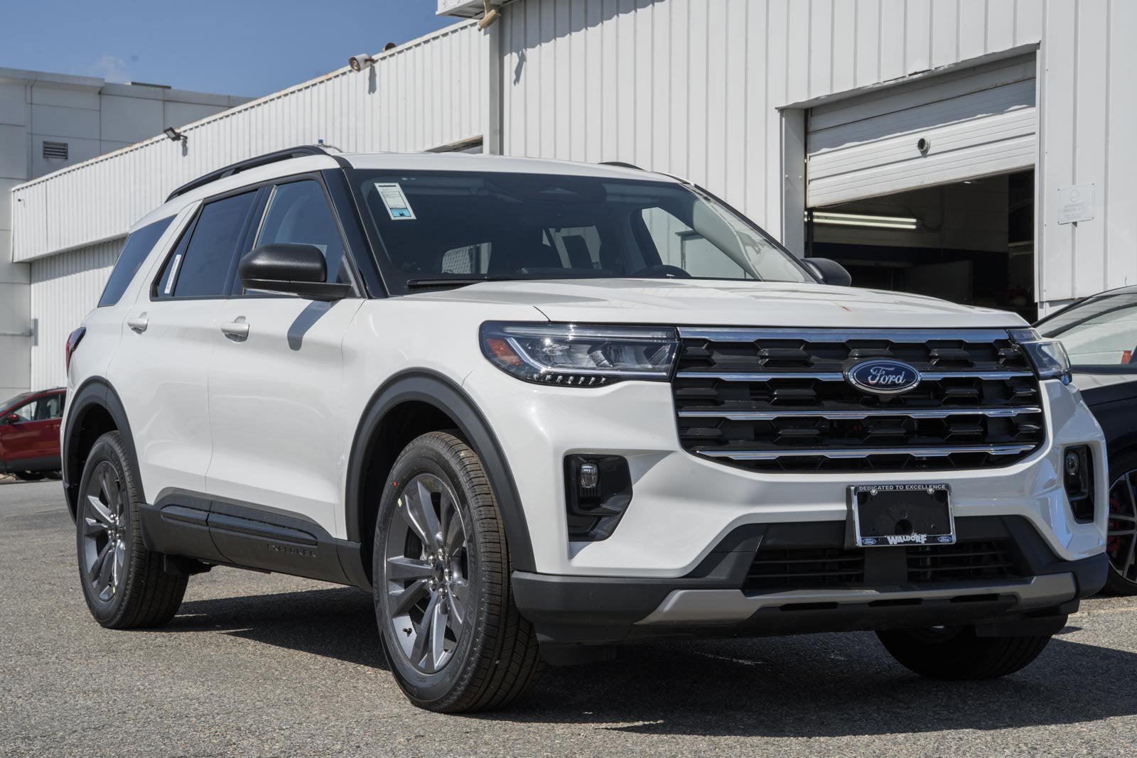 2026 Ford Explorer Active w/200A Pkg