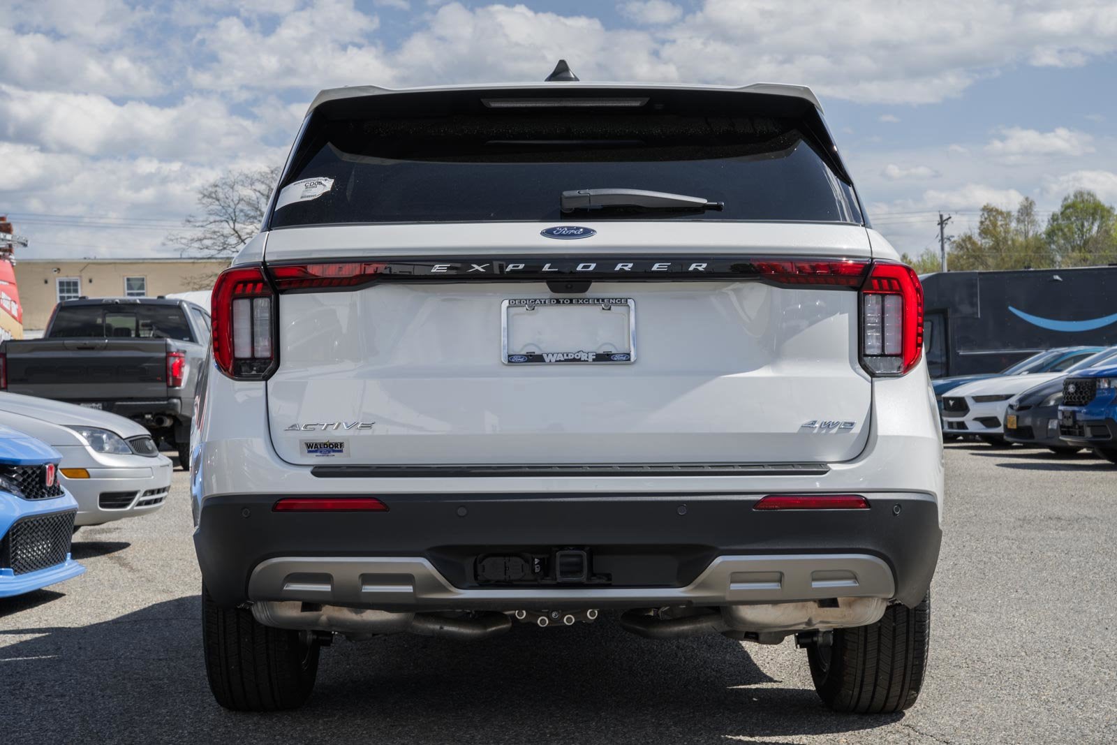 2026 Ford Explorer Active w/200A Pkg