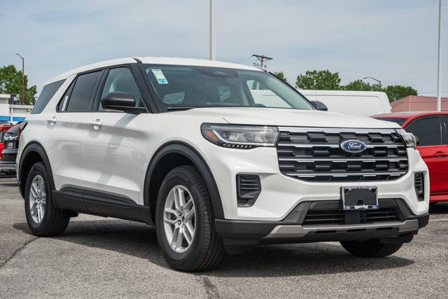 2026 Ford Explorer Active 4WD's photo