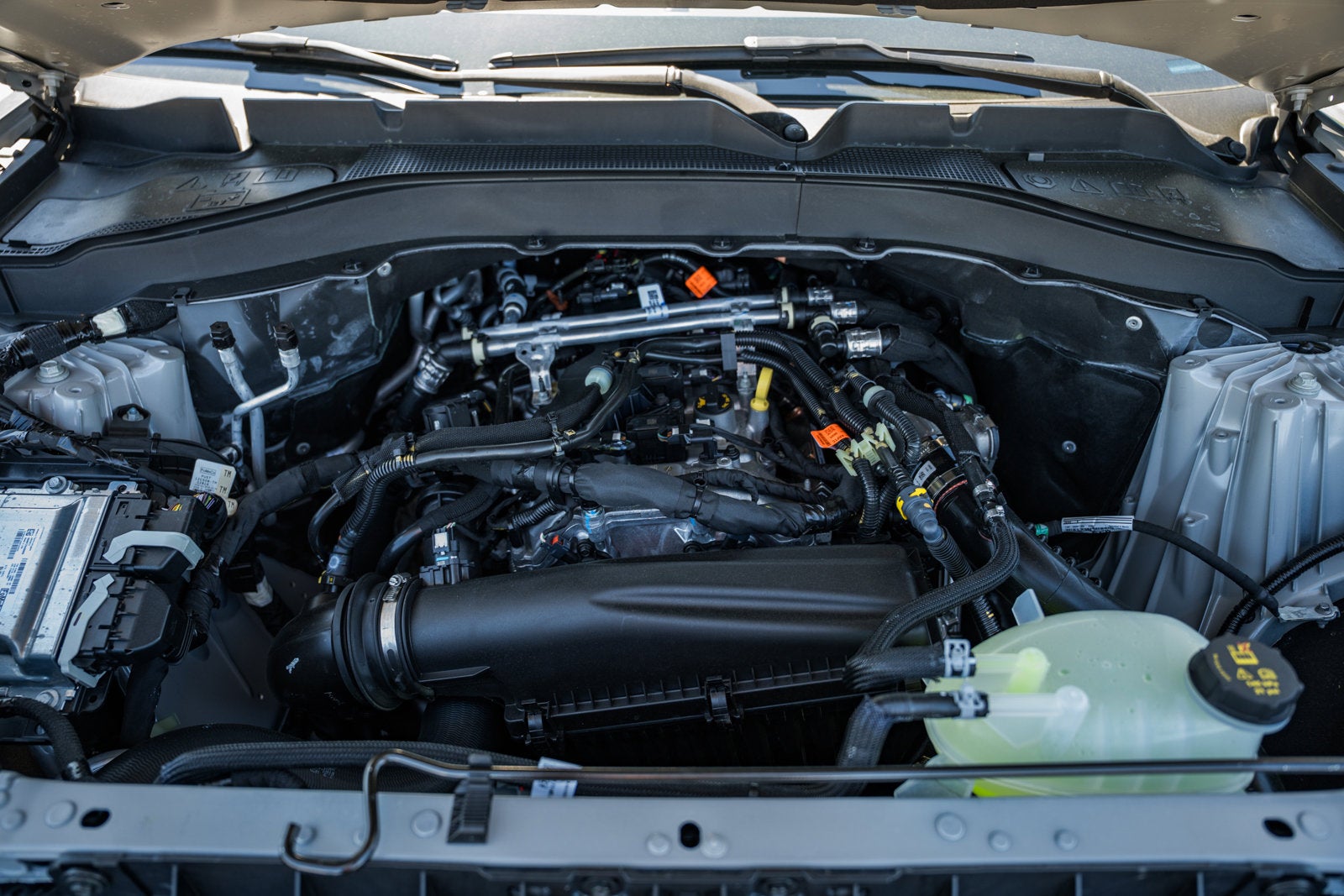 2026 Ford Explorer Active w/100A Pkg