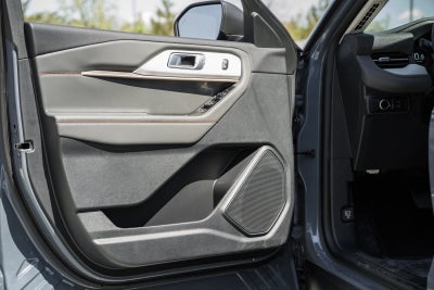 2026 Ford Explorer Active w/100A Pkg