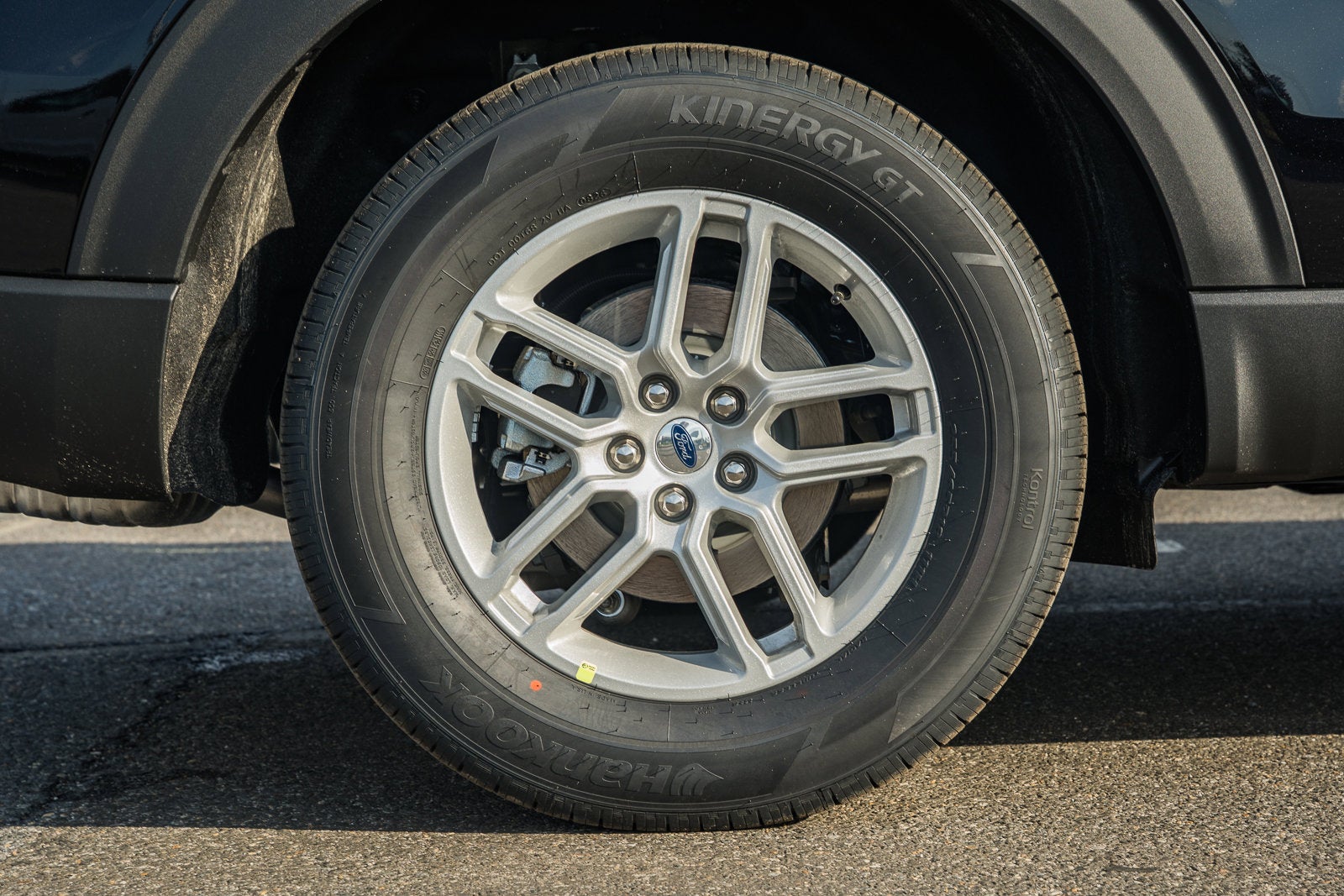 2026 Ford Explorer Active w/100A Pkg