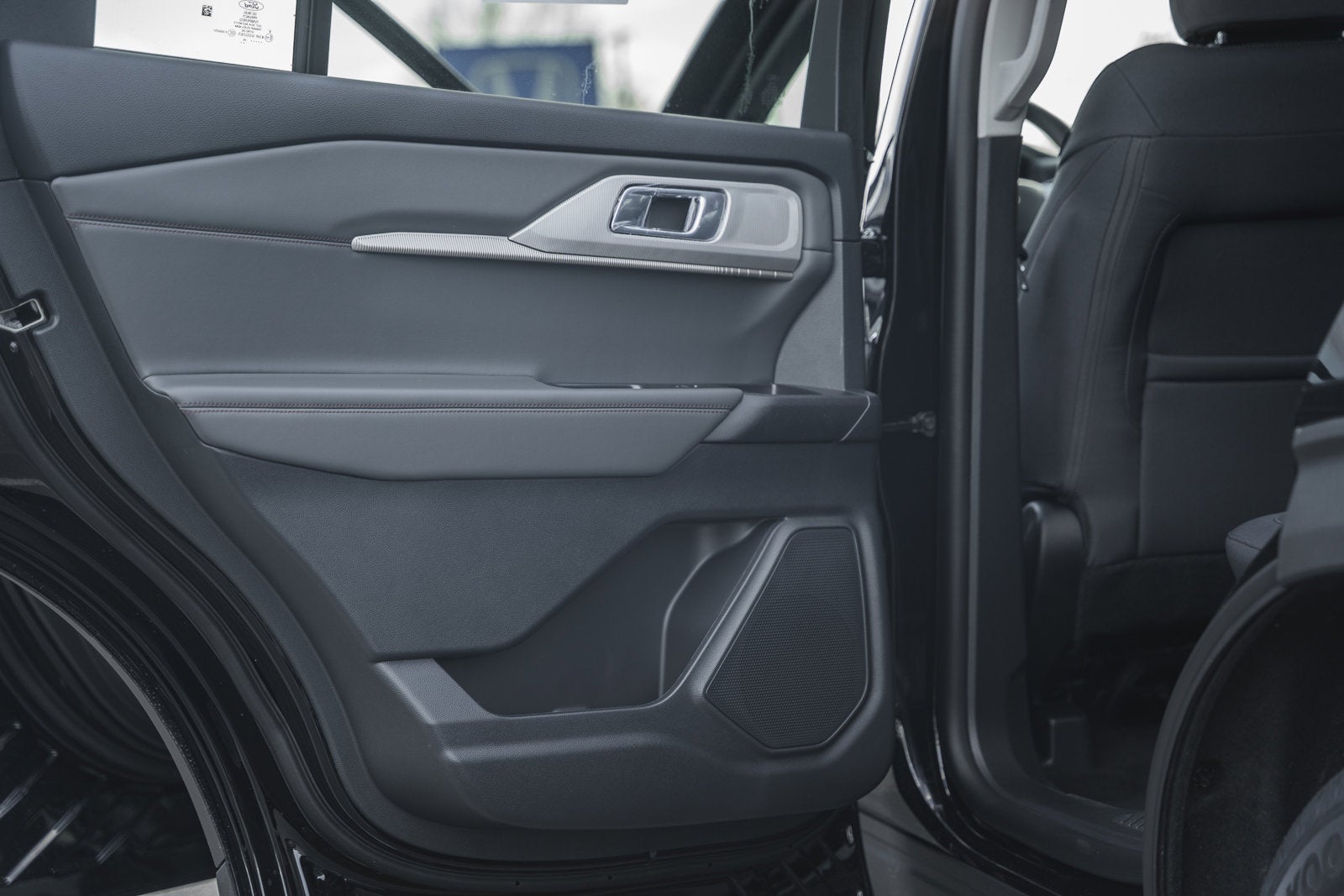 2026 Ford Explorer Active w/100A Pkg
