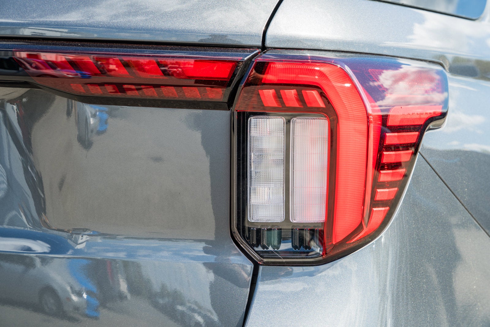 2026 Ford Explorer Active w/100A Pkg