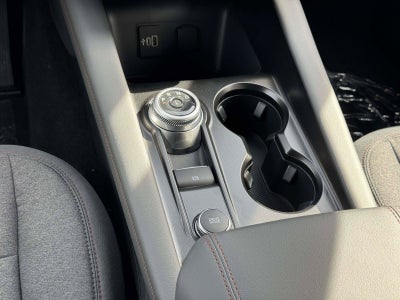 2027 Ford Explorer Active w/200A Pkg