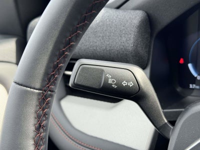 2027 Ford Explorer Active w/200A Pkg