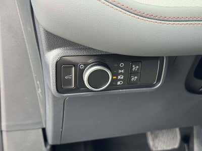 2027 Ford Explorer Active w/200A Pkg