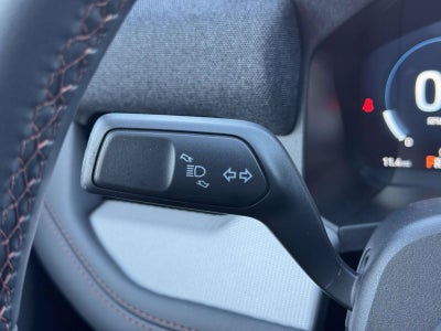 2027 Ford Explorer Active w/200A Pkg