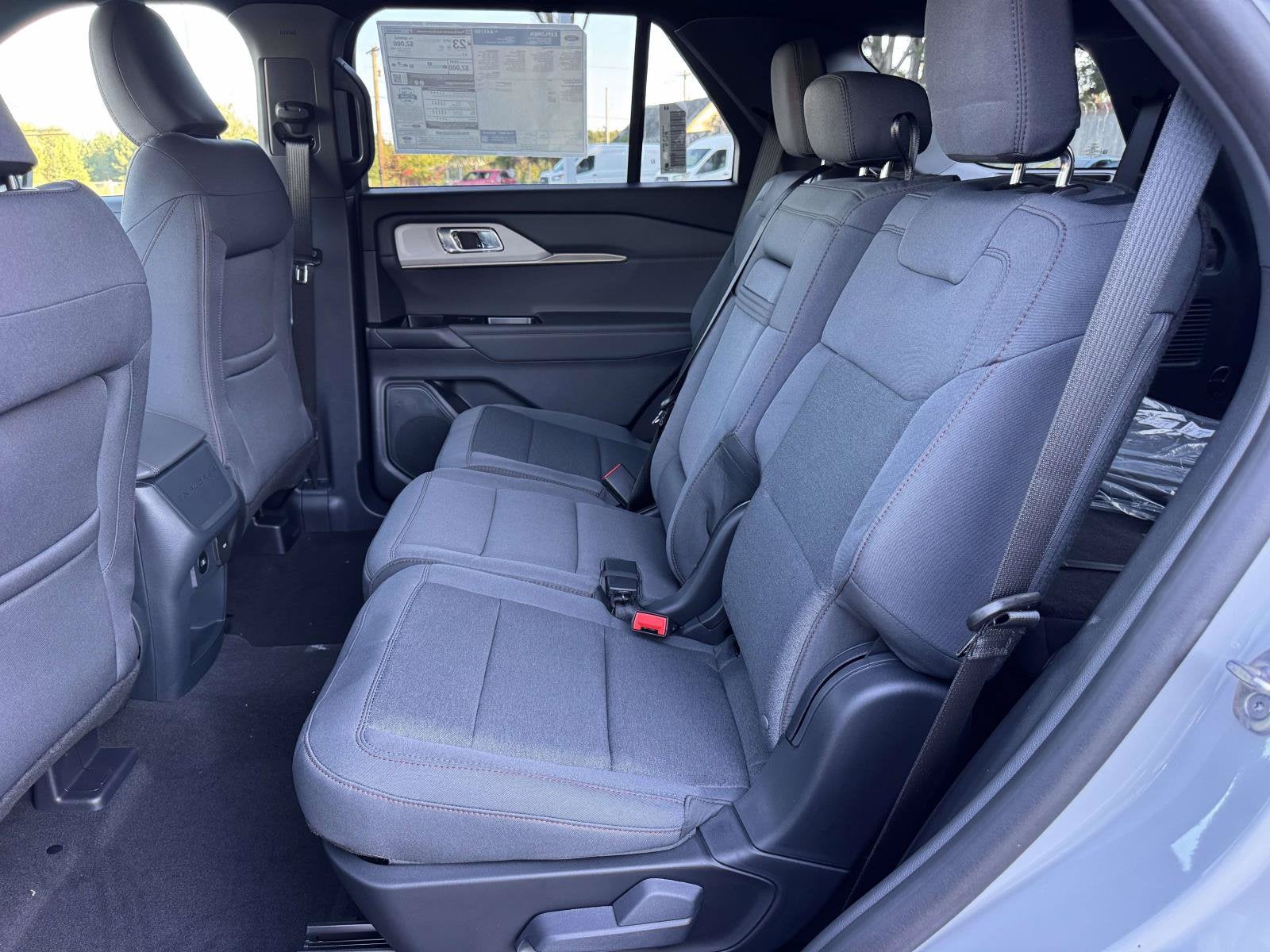 2027 Ford Explorer Active w/200A Pkg