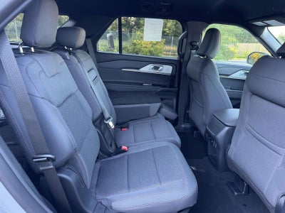 2027 Ford Explorer Active w/200A Pkg