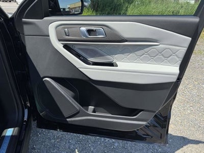 2026 Ford Explorer Platinum™