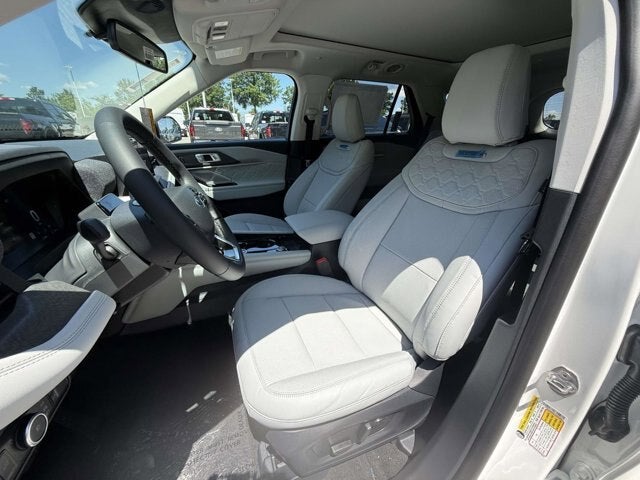 2026 Ford Explorer Platinum™