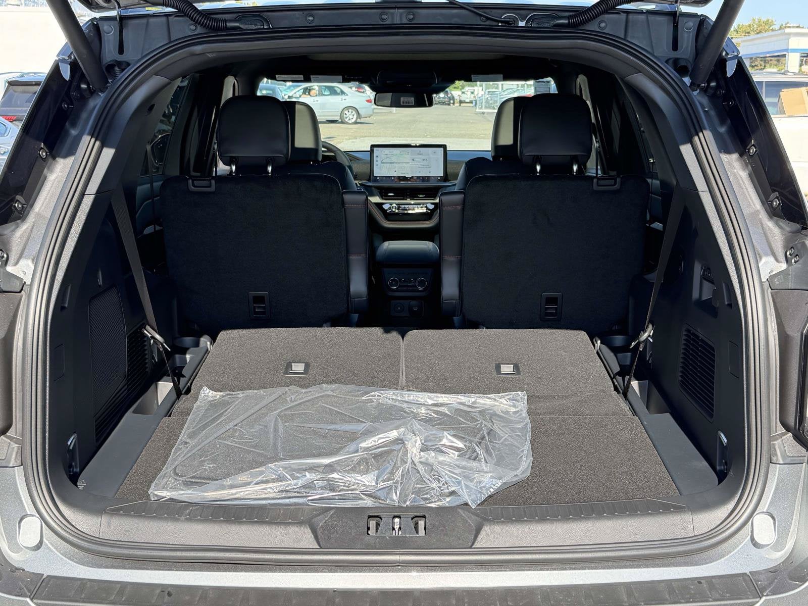 2027 Ford Explorer ST