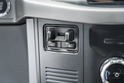 2024 Ford F-150 Lightning Pro