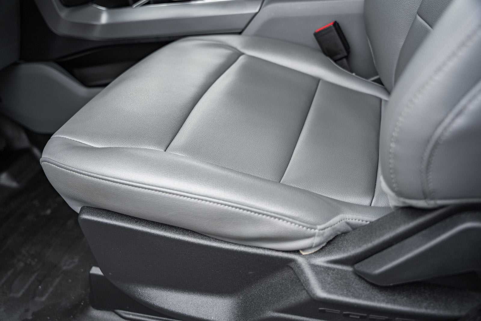 2024 Ford F-150 Lightning Pro