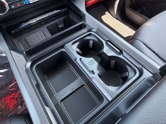 2026 Ford Super Duty F-250 Black Widow LARIAT
